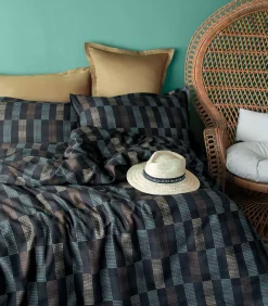 2 persoons beddengoed 240x220 cm+2 kussenslopen 63x63 cm katoensatijn