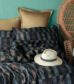 2 persoons beddengoed 240x220 cm+2 kussenslopen 63x63 cm katoensatijn