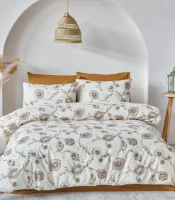 2 persoons beddengoed 240x220 cm+2 kussenslopen 65x65 cm in katoen