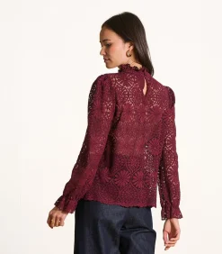 Bordeaux top van kant met lange mouwen