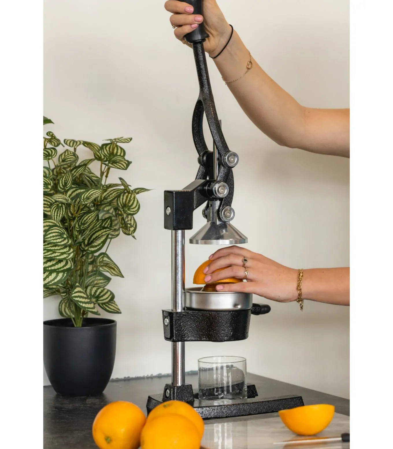 Citruspers - Gietijzer - Hevelmodel - Zwart