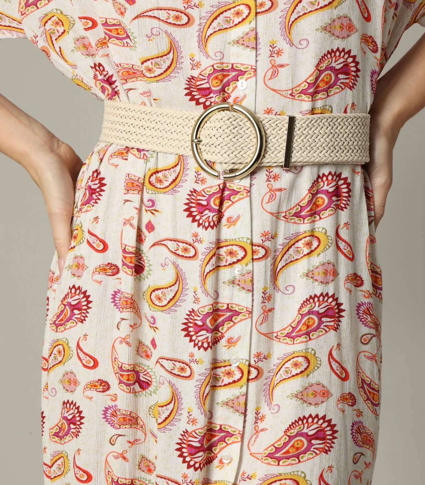 CRISTINA - Effen gevlochten riem met gouden gesp