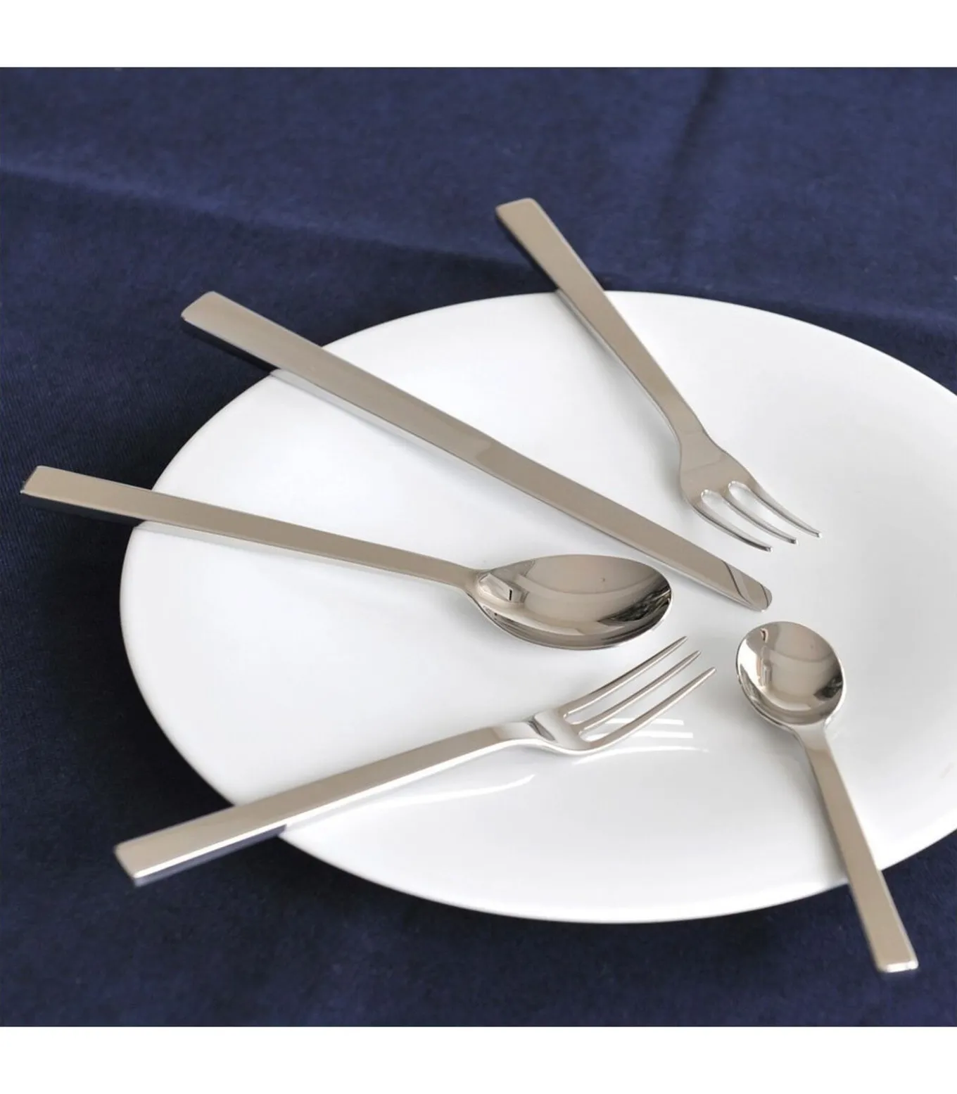 Dessertmes Santiago - DC05/6 - door David Chipperfield