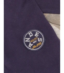 Driekleurige jongenstrui met kangoeroezak