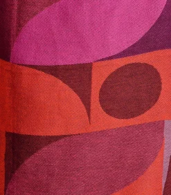 Gedessineerde rode sjaal van biologisch katoen