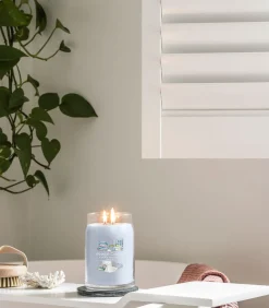 Geurkaars A Calm & Quiet Place Signature Medium Jar