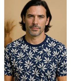 Herenblauw t-shirt met bloemenprint