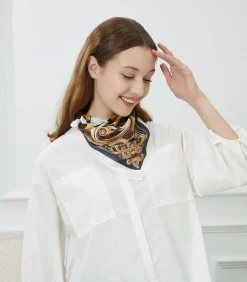 Kleine zijden vierkante Roze Luipaard Cléo