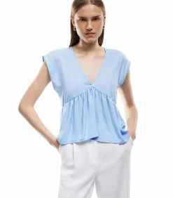 Koton Sleeveless Satin Blouse