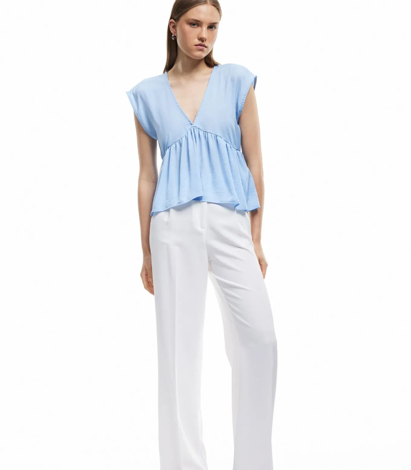 Koton Sleeveless Satin Blouse