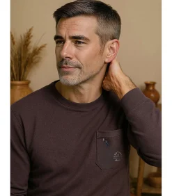 Marineblauw heren T-shirt met lange mouwen en borstzakje