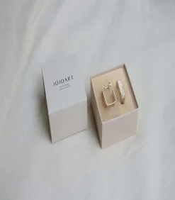 Middelgrote zilveren oorbellen Lignis breed