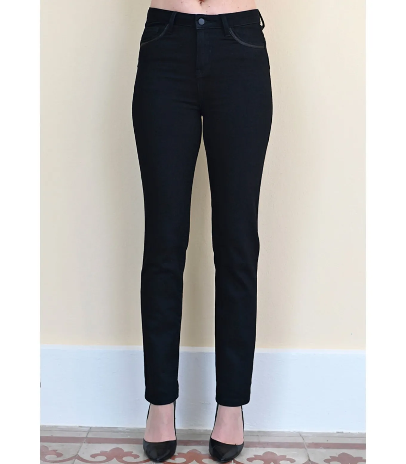 NOAH Slim fit jeans in intens zwart rock