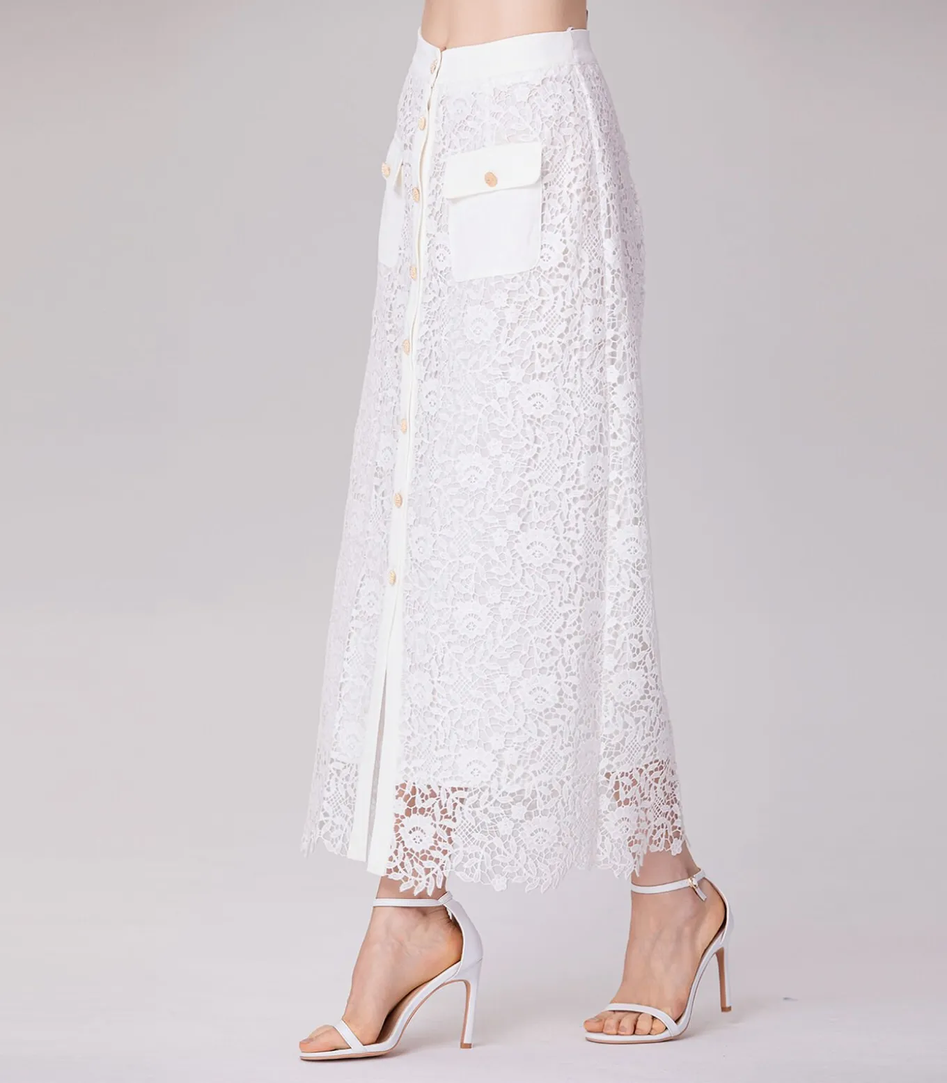 Rechte midi-rok met kant en middenknopen