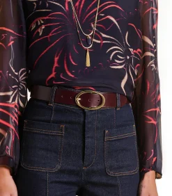 Rode leren riem met ovale gesp