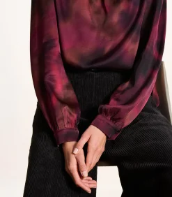 Rood topje met lange mouwen en print