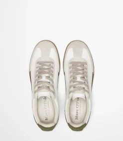 Sneaker Model Charlie