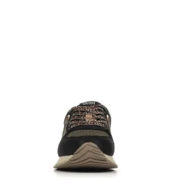 Sneakers Travis Plus Jenna