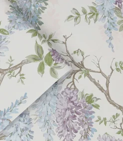 Vliesbehang Wisteria Garden Pale Iris |