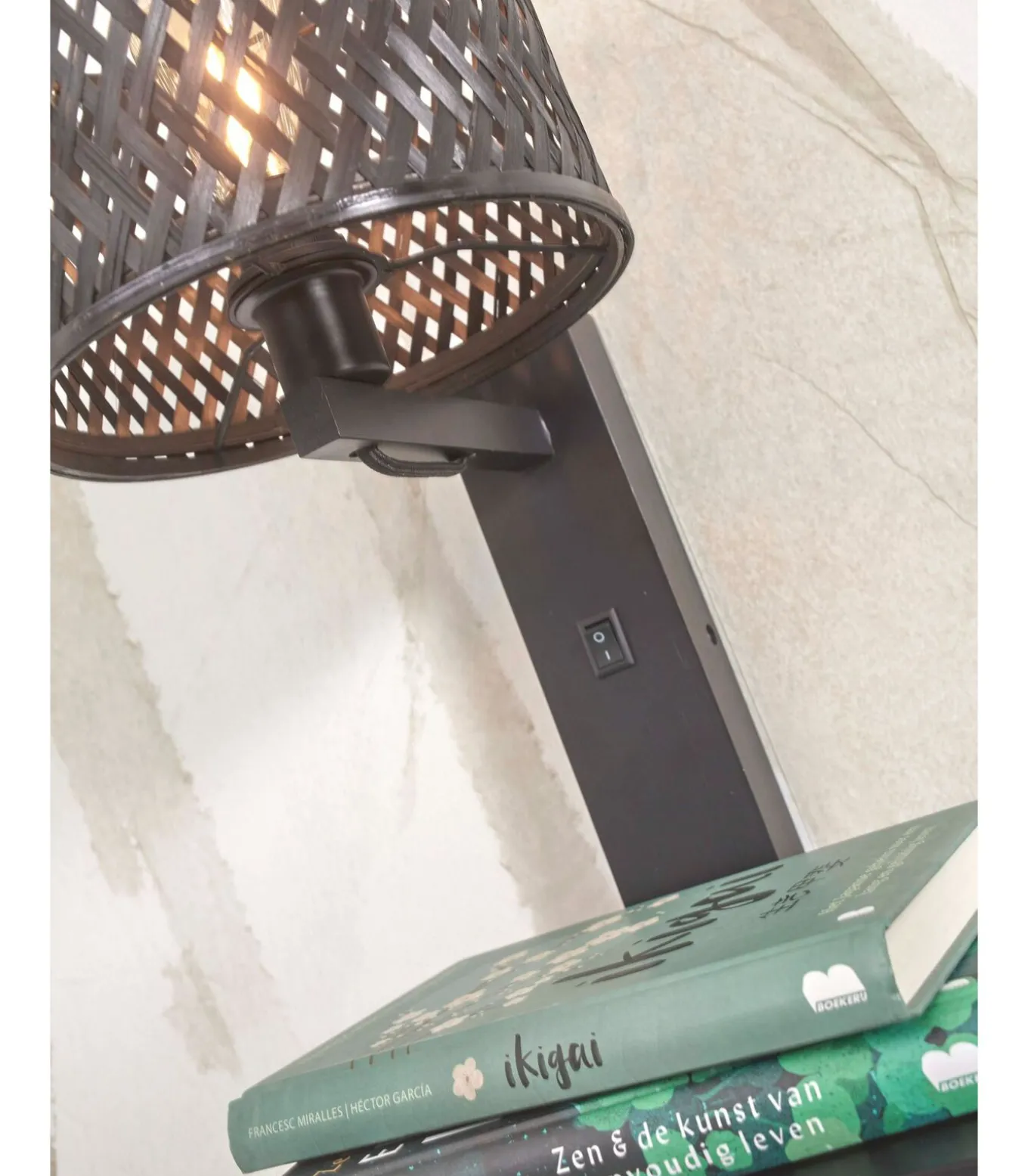 Wandlamp Java - Bamboe Zwart - 30x22x52cm