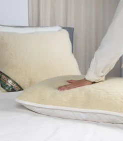 Wolvacht Hoofdkussen